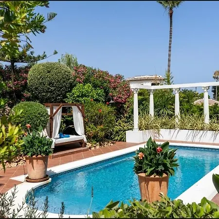 Villa Unique Calahonda *
