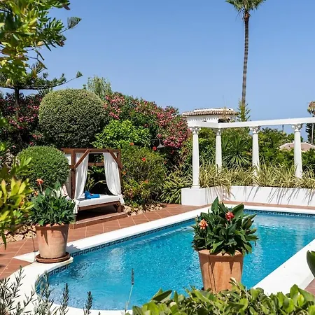 Unique Calahonda Villa